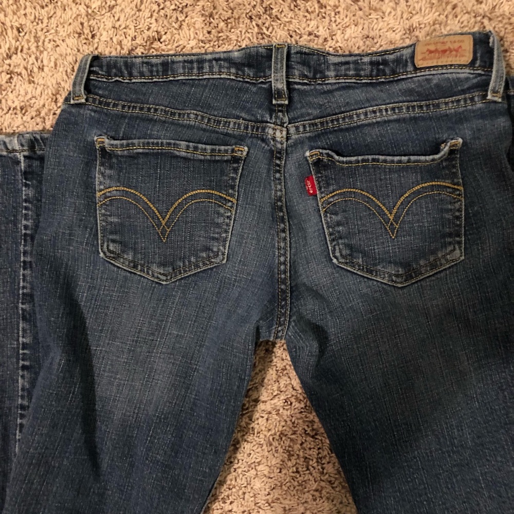Levi’s 524 “Too Super Low” skinny jeans